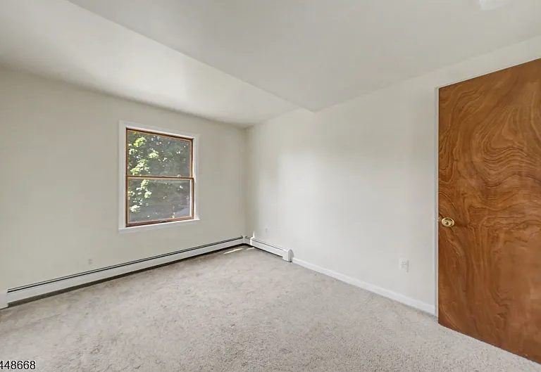 12 High St — Photo 31