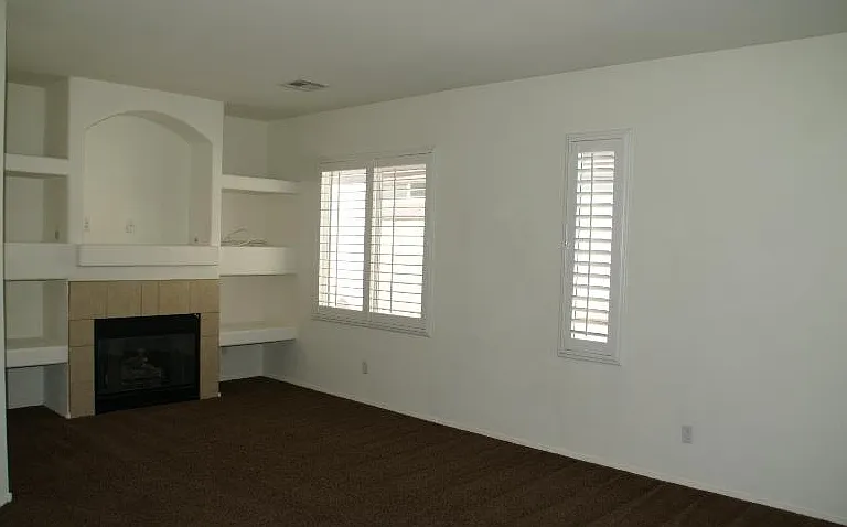 5010 Whispy Breeze Ave — Photo 9
