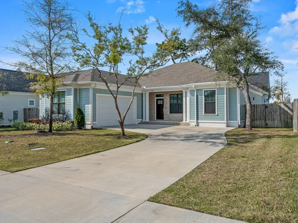 305 Sweet Basil Ln, Niceville, FL 32578