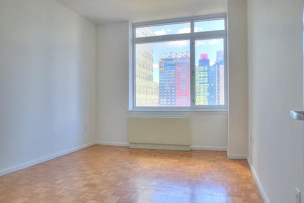 Rented by Addison Property Group | media 6