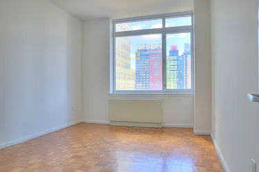 Rented by Addison Property Group