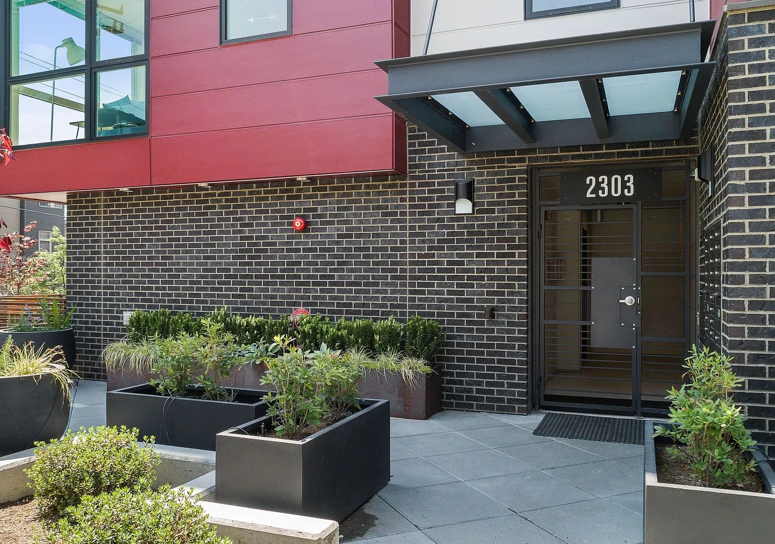 Franklin Station Apartments — Photo 3