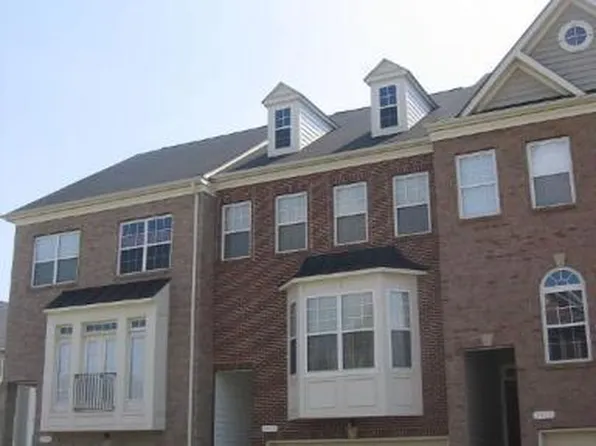 4317 Golden Gate Way, Dumfries, VA 22025