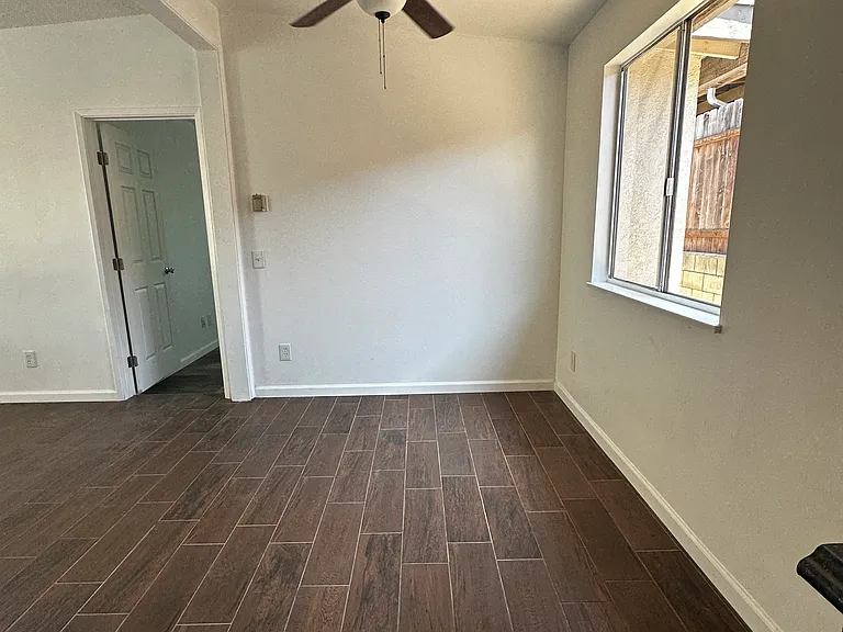 208 Woodcrest Ln #210 — Photo 19