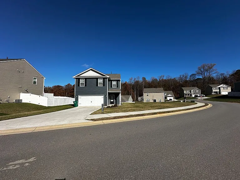 3113 Berna Way — Photo 1