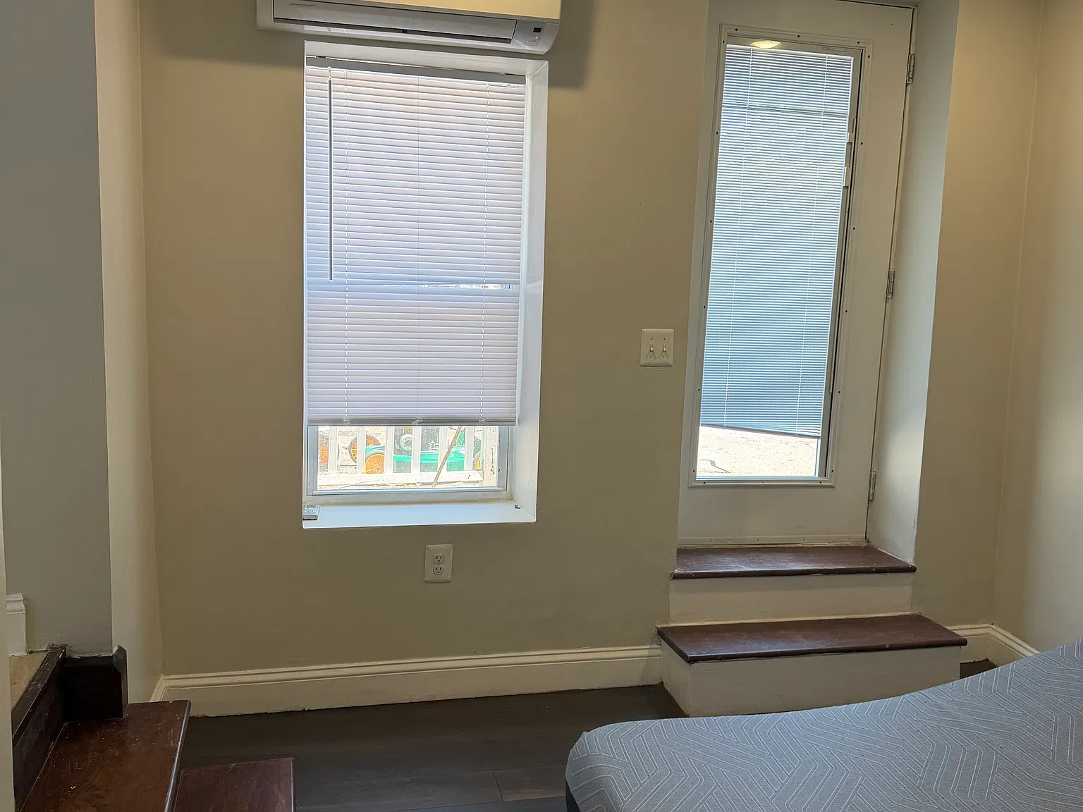 1 bed, 550 sqft, $1,900 — Photo 2
