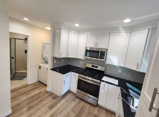 17609 Los Alimos St, Granada Hills, CA 91344