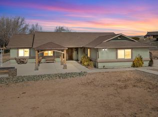 25820 N Merlot Ln, Paulden, AZ 86334