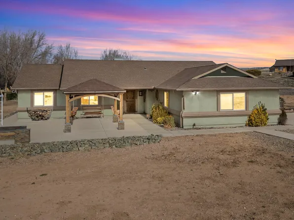 25820 N MERLOT Lane, Paulden, AZ 86334