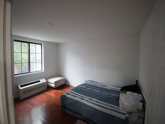 4th image of 24 Lawton St APT 2H
