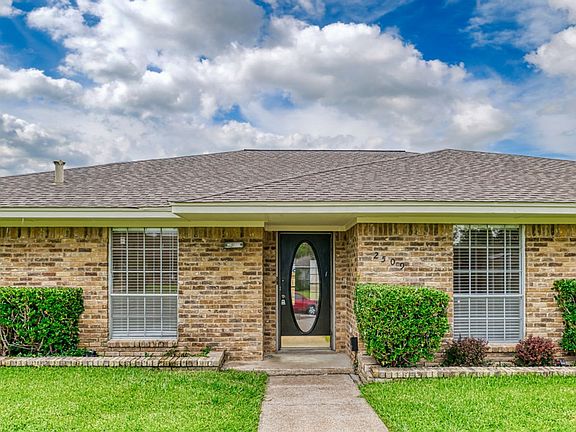 3rd image of 2509 Bengal Ln