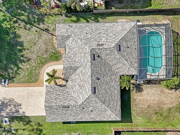 2nd image of 4230 Skyway Dr