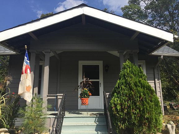 2nd image of 99 Hill Top Dr