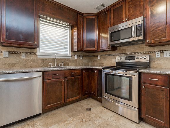 Kitchen - Stainless Apl