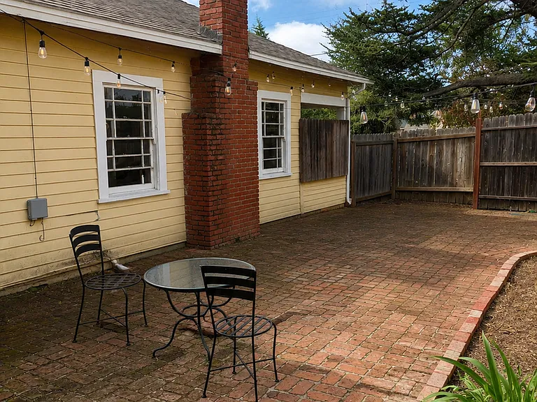274 Hathway Ave — Photo 27
