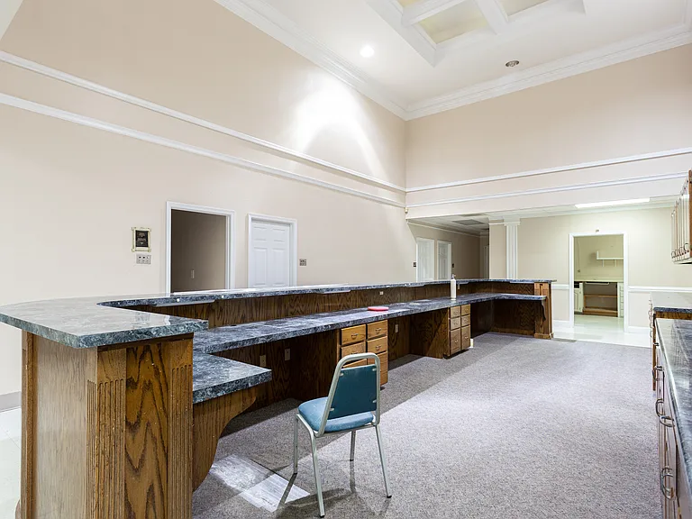 620 Quintard Ave #1 — Photo 33