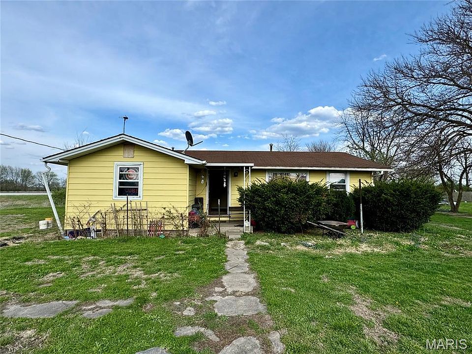 1st image of 20923 Pike 307
