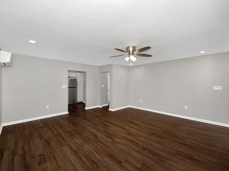 2914 Battle Dr NW — Photo 7