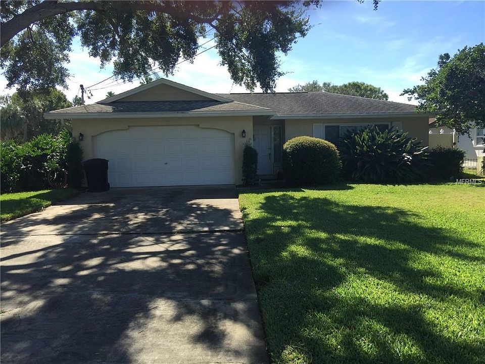 1st image of 5930 Venetian Blvd NE