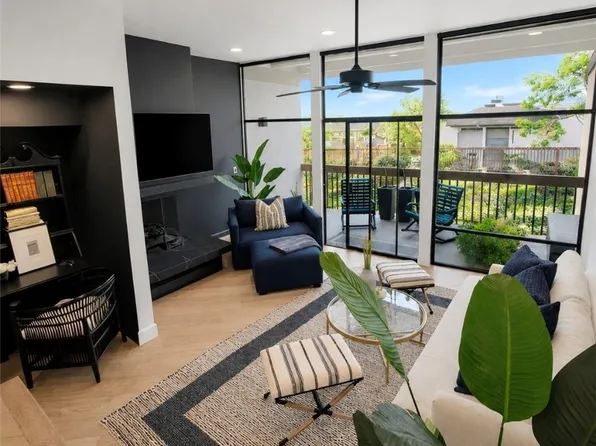 6112 Marina Pacifica Dr N, Long Beach, CA 90803