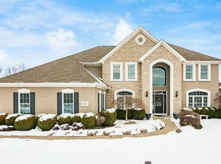 6247 Spring Run Dr, Westerville, OH 43082