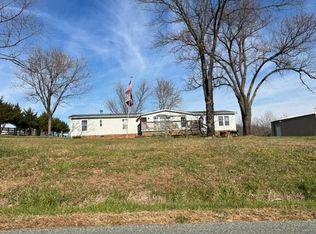 5555 Doe Run Rd, Rocky Mount, VA 24151