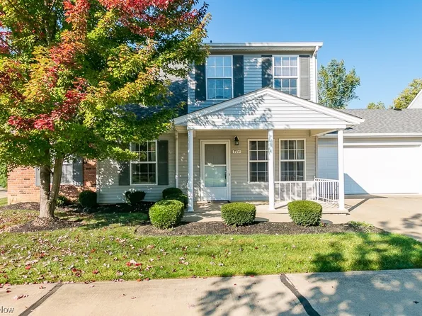 734 N Creek Dr, Painesville, OH 44077