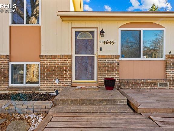 4th image of 1019 Rice Dr