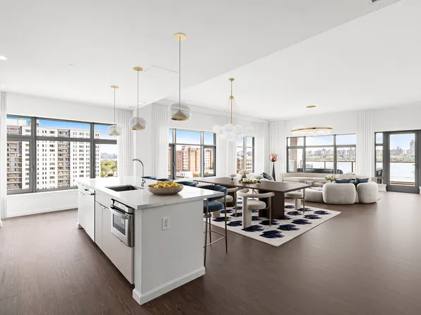 143 Old River Road image 18 of 47