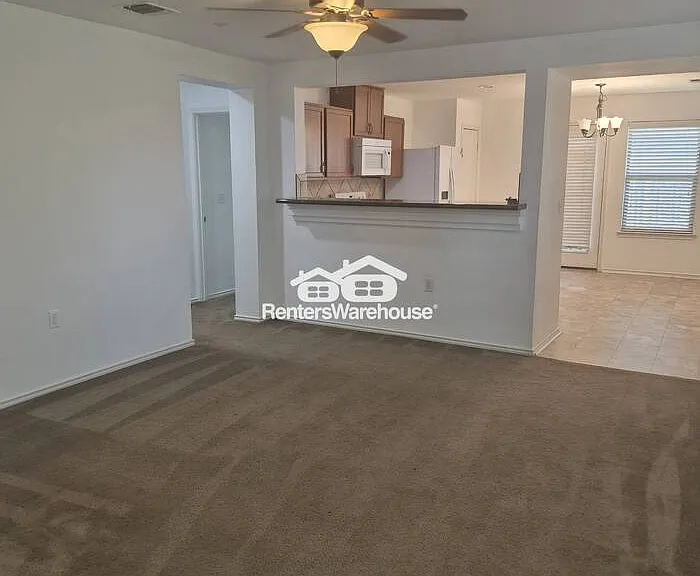 9000 Stambourne St — Photo 4