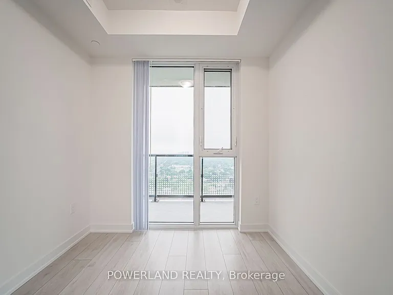 5858 Yonge St #2423 — Photo 32