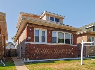 7841 White Ave, Lyons, IL