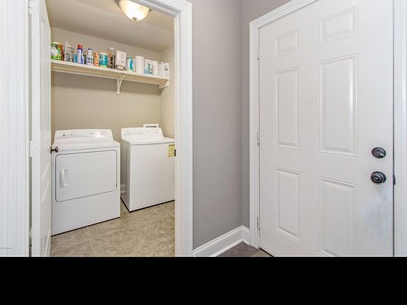 2nd image of 423 Walter Dr