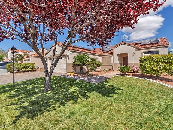 2nd image of 7860 Villa Del Fuego Ave