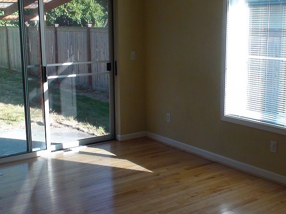 2nd image of 2735 56th Ave NE
