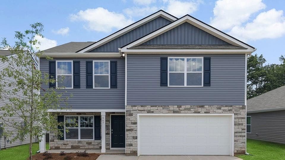 1st image of 567 Valencia Cir