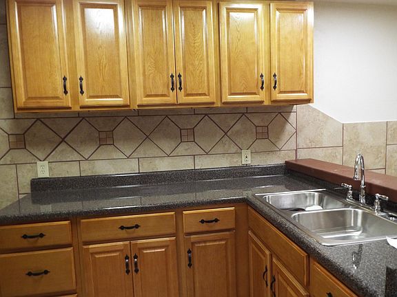 3rd image of 2519 Hicks Ave #1