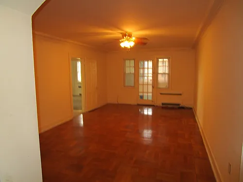 5914 Walnut St #102 Photo 1