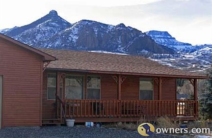 Wyoming house 4 sale near Yellowstone natio