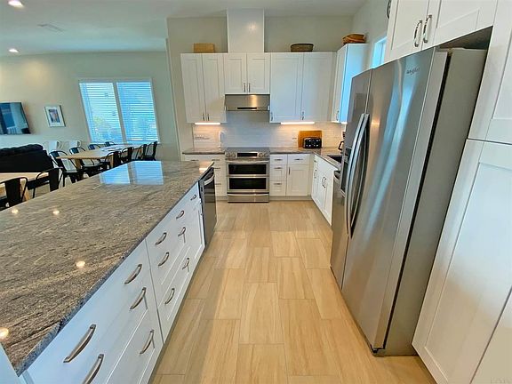 5th image of 226 Ariola Dr