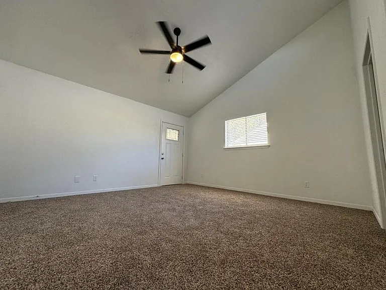 3910 Shallow Ford Rd — Photo 5