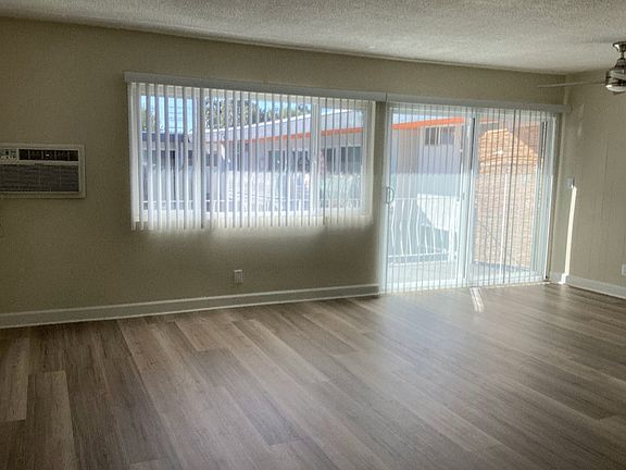 5th image of 17938 Burbank Blvd #2105