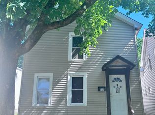18 Montcalm St, Glens Falls, NY 12801