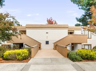 1125 Singingwood Ct APT 1, Walnut Creek, CA 94595