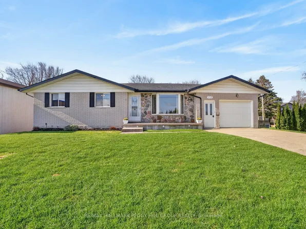 113 Domville St, Wellington North, ON N0G 1A0
