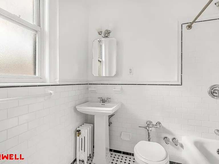 400 E 59th St #2G — Photo 4