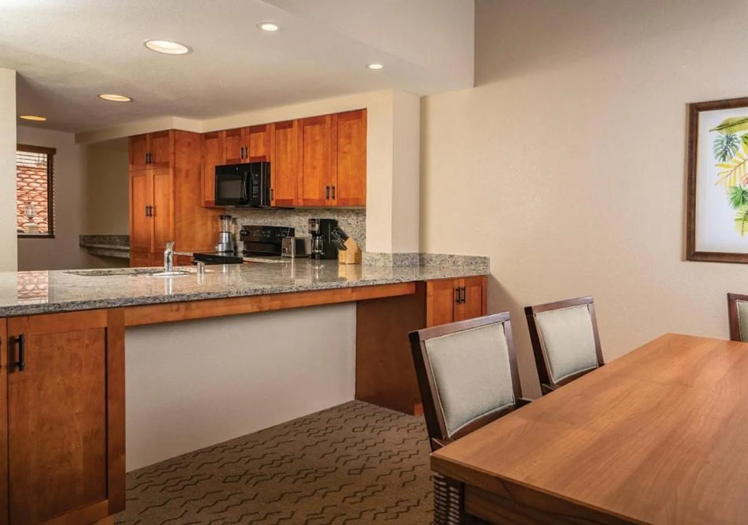 1 bed, 1.0 bath, 1011 sqft, $9,415 — Photo 4