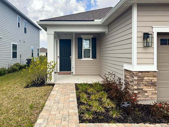 3rd image of 183 Cedar Elm Way