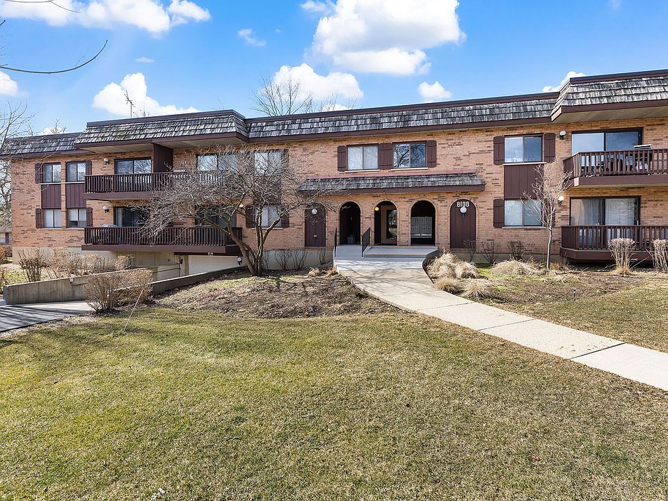 1st image of 8100 Woodglen Ln APT 203