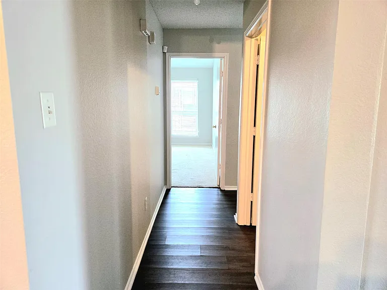 4156 Palace Pl — Photo 5